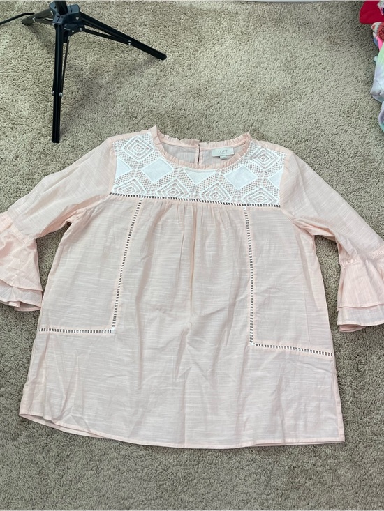 LOFT Tops - Loft Women’s Pale Pink Eyelet Yoke Peasant‎ Top